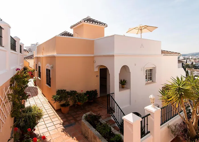 Casa Cecilia Апартаменты Нерха