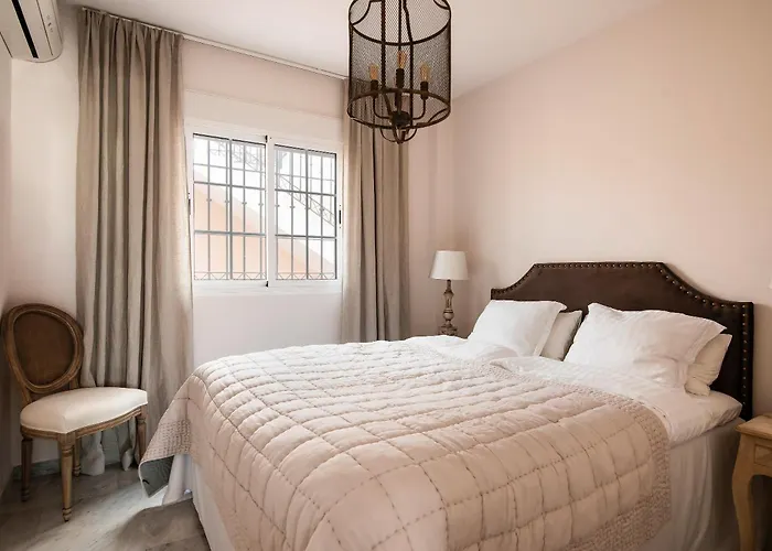 Casa Cecilia Нерха