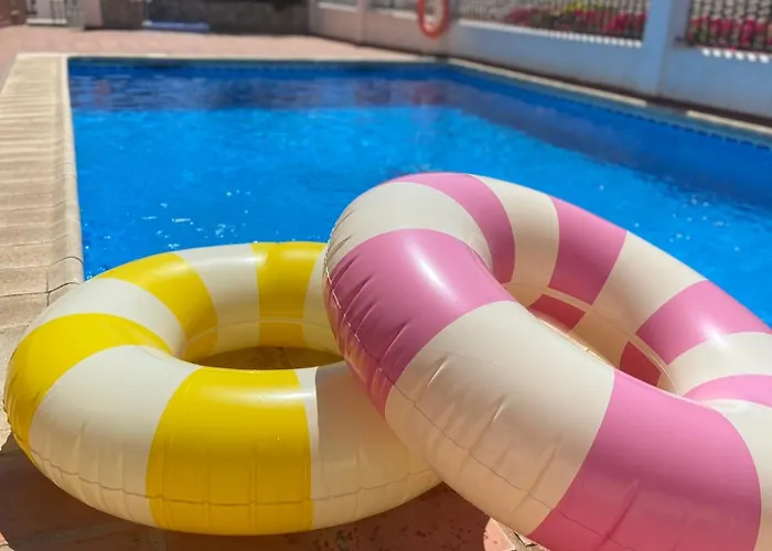 Casa Cecilia アパート ネルハ